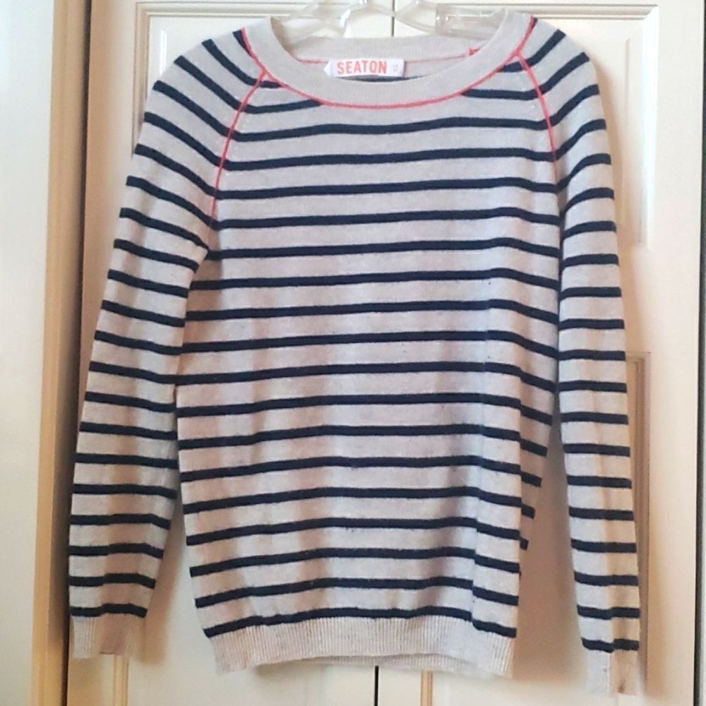 SEATON, Sweater, XS, Light Wieght Good Condition!